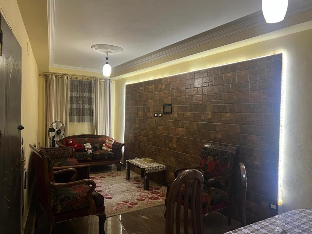 Momen Pyramids Inn Kafret el-Gabal Esterno foto